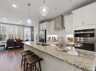 1952 Fahey Dr, Apex, NC 27502