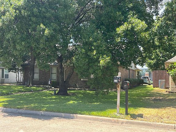 5th image of 305 Sycamore Creek Rd