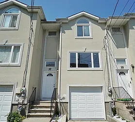 37 Dulancey Court
