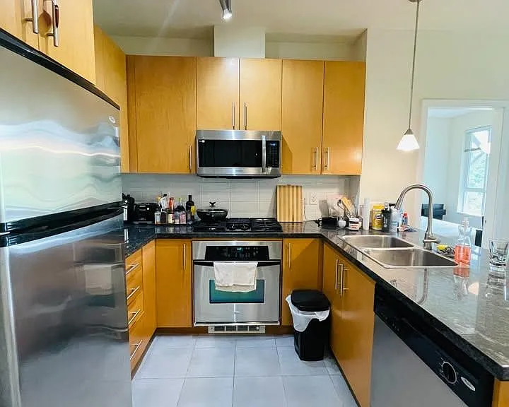 3551 Foster Ave — Photo 3