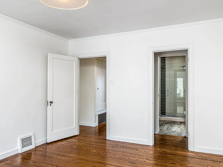 919 Teresita Blvd — Photo 13