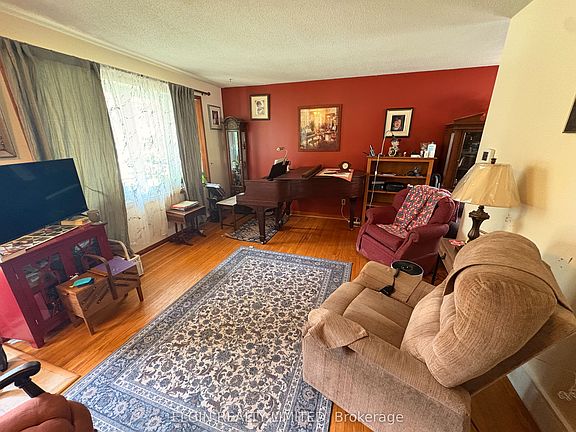 2nd image of 14 Glanworth Ave