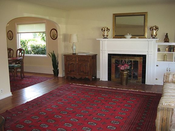 Large Living Room with Fireplace
