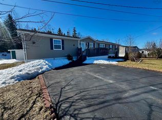 25 Rogers Dr, Antigonish, NS B2G 0E7