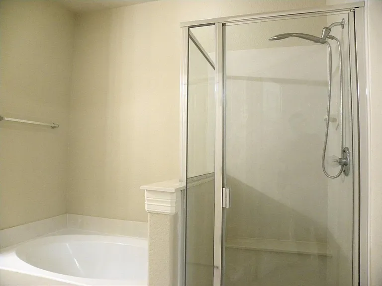 4620 Evanshire Way — Photo 20