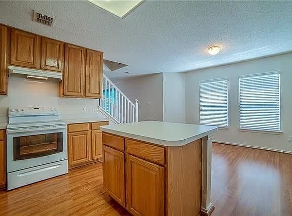 5th image of 6402 Birkdale Ln
