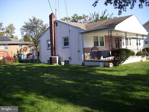 5th image of 1620 41st St