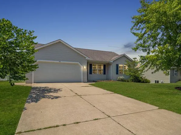 2499 Casper St, Kalamazoo, MI 49048