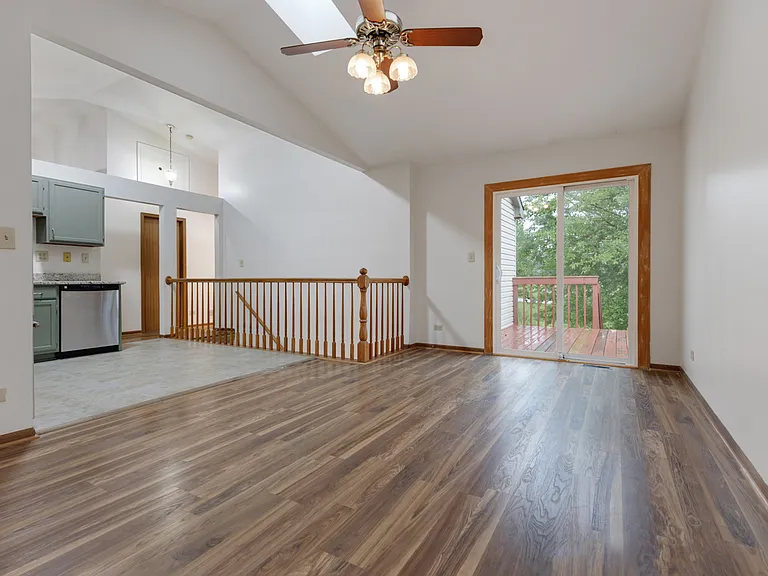 1791 Barnhill Dr — Photo 7