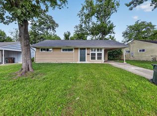 8760 Grenada Dr, Cincinnati, OH 45231
