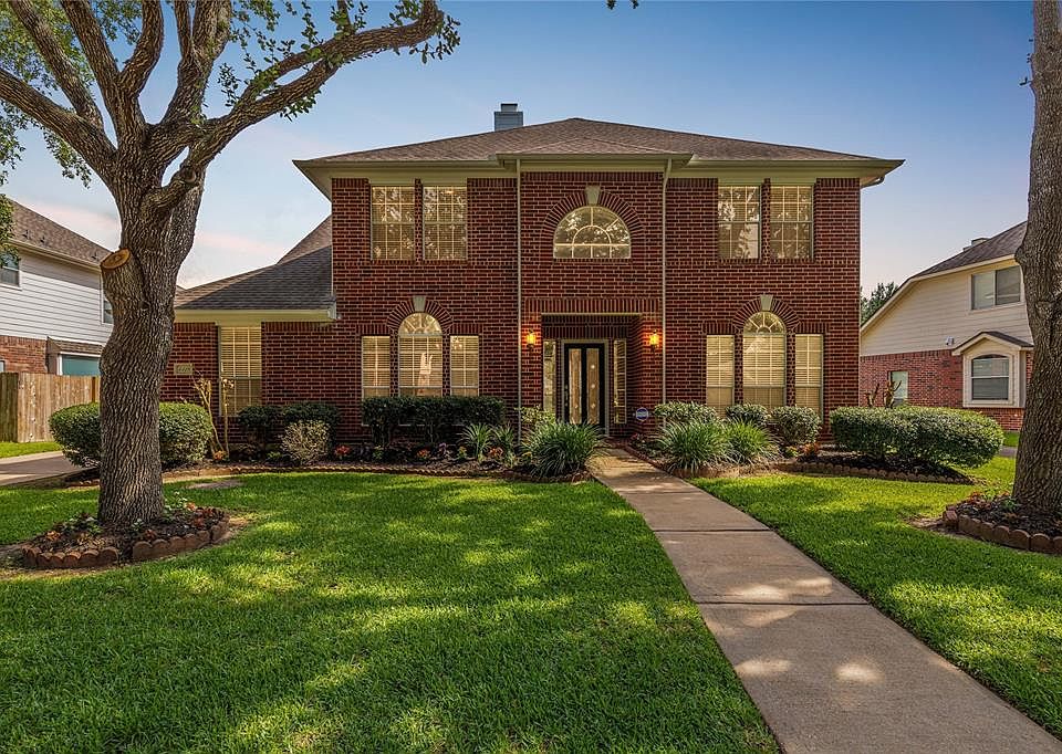 1st image of 4118 Lake Vista Cir