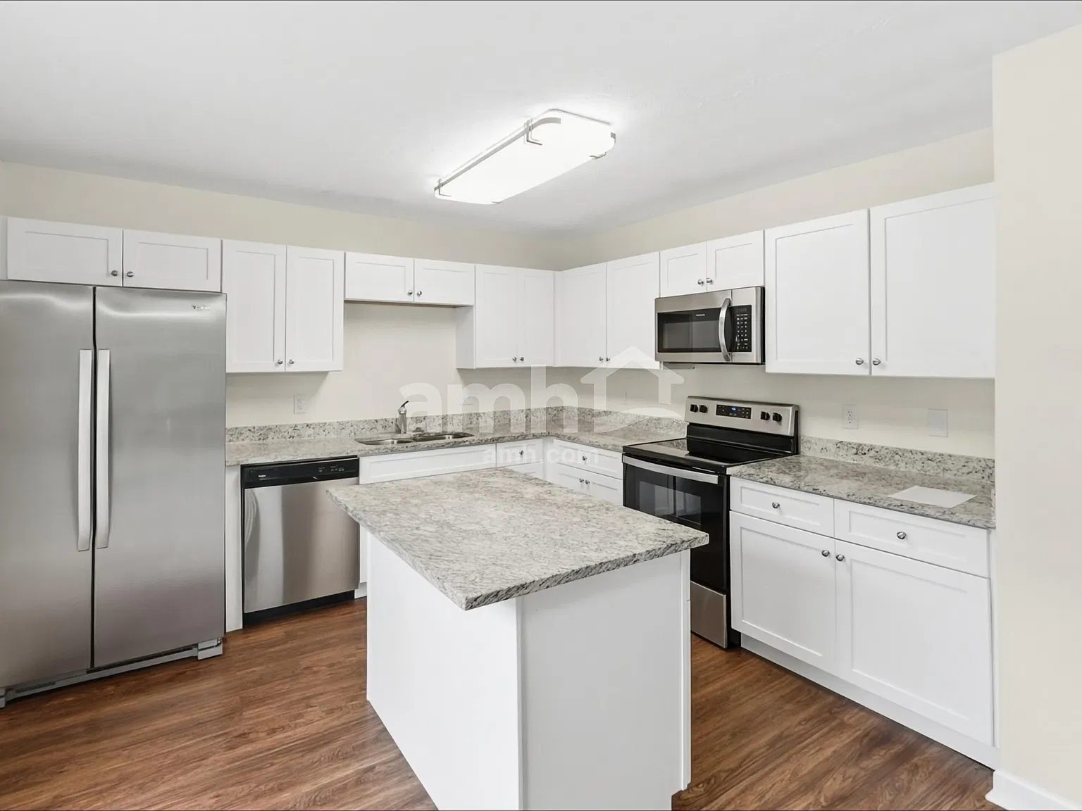 4 bed, 2.0 bath, 2042 sqft, $2,605 — Photo 3