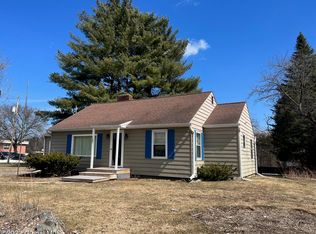 730 Bay Rd, Queensbury, NY 12804