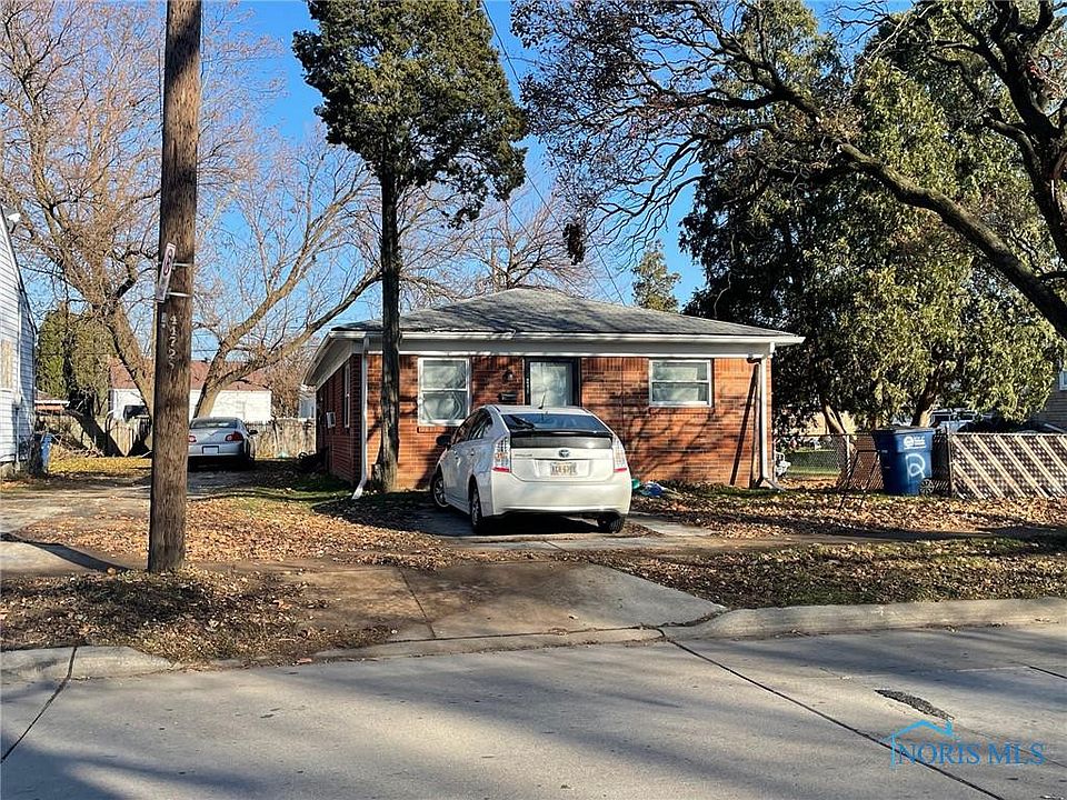 1st image of 241 Dearborn Ave