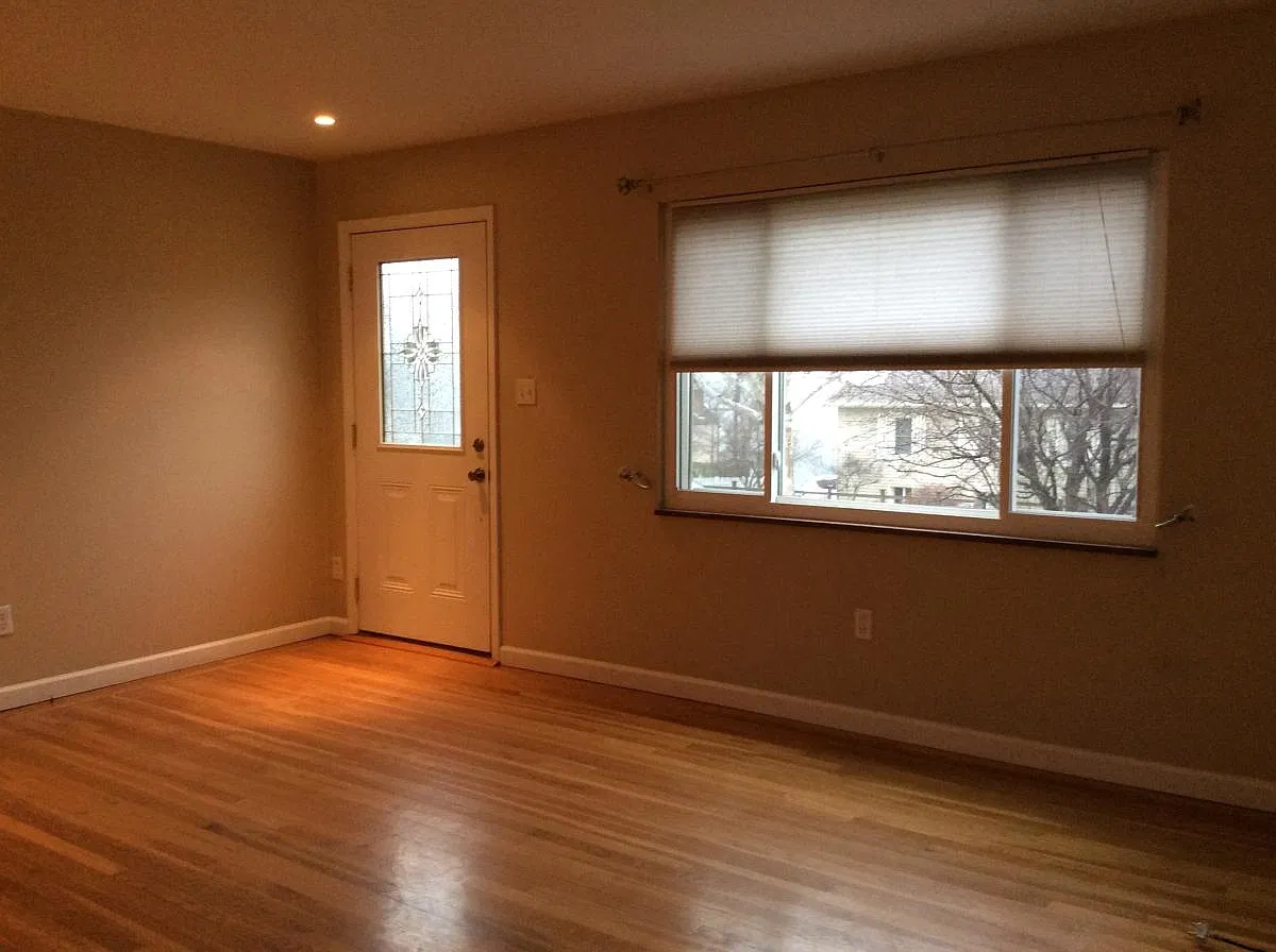 2 bed, 1.5 bath, 1500 sqft, $1,950 — Photo 2