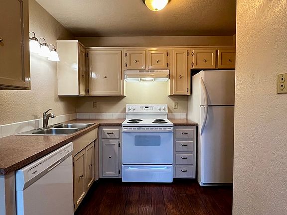 4th image of 6106 W Walnut St