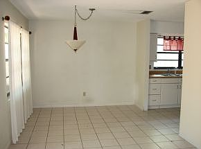 5th image of 4705 NW 80th Ct