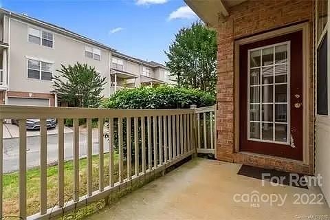 2nd image of 6427 Quarterbridge Ln