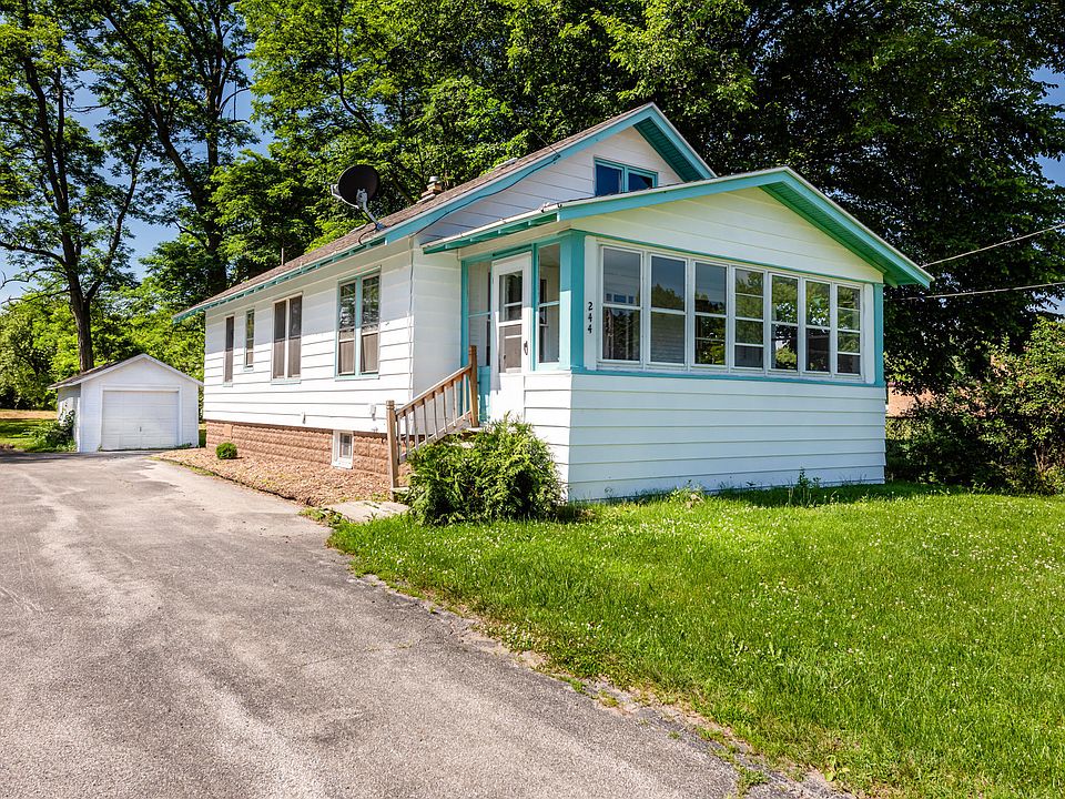 1st image of 244 E Napier Ave