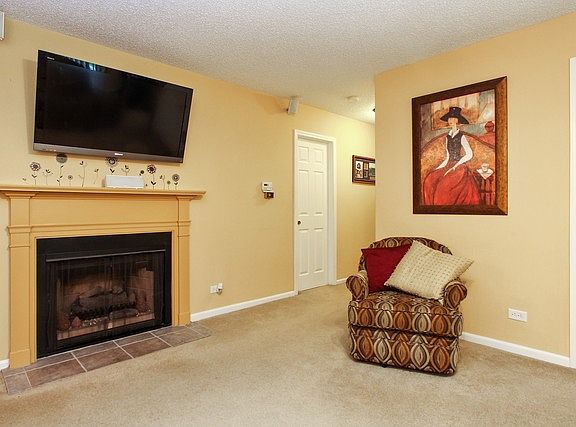 5th image of 916 Stradford Cir #18A1