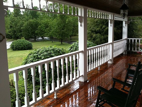 Tennessee Red Cedar Porch