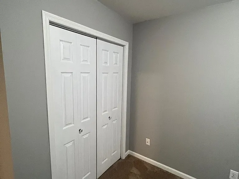 11211 Surry Woods Ct — Photo 13