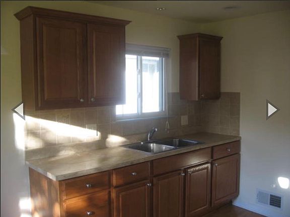 3rd image of 27818 Brettonwoods St