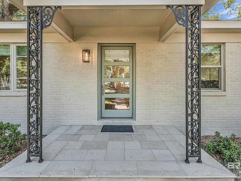 357 Azalea St — Photo 17