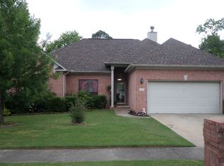 9 Westfield Dr, Little Rock, AR 72210