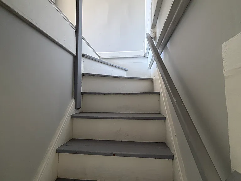 135 W Seneca St — Photo 8