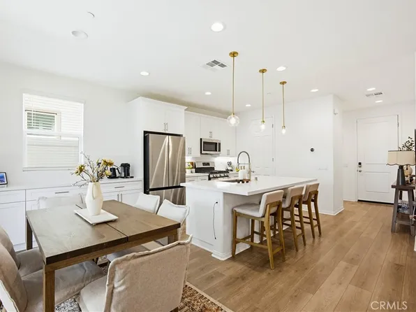 24135 Vantage Rd, Corona, CA 92883