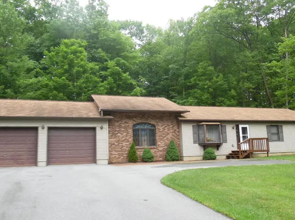 1592 Fort De France Rd, Dubois, PA 15801