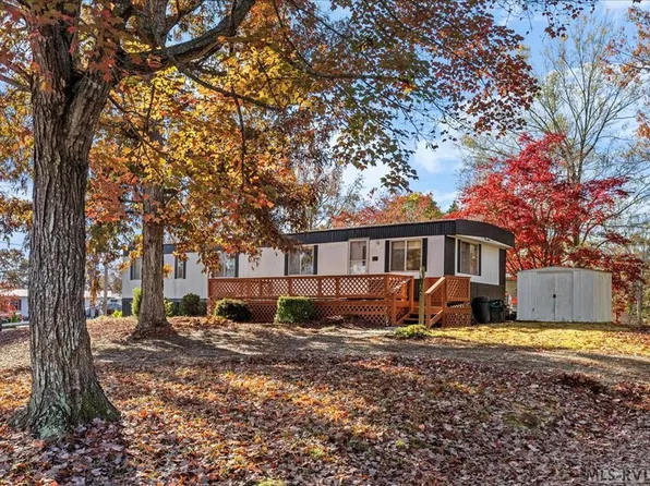 341 Eagle Trl, Bracey, VA 23919