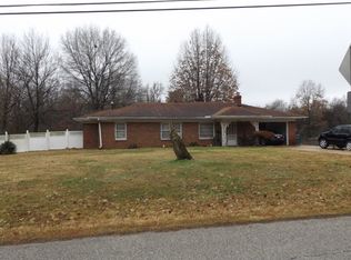 5877 Myers Rd, Memphis, TN 38115