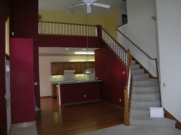 5th image of 14140 Lenox Dr