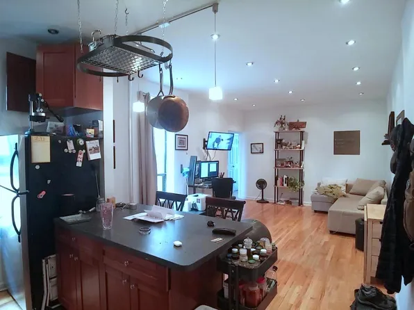 96 Hart Street image 1 of 7