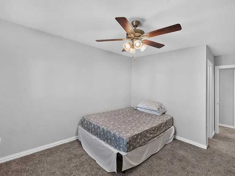 3533 Cricket Dr — Photo 12