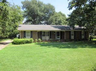 1608 Bennett St, Raleigh, NC 27604