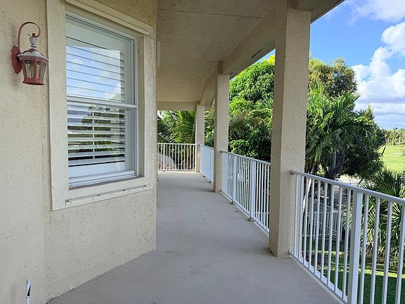 5th image of 2285 Ridgewood Circle