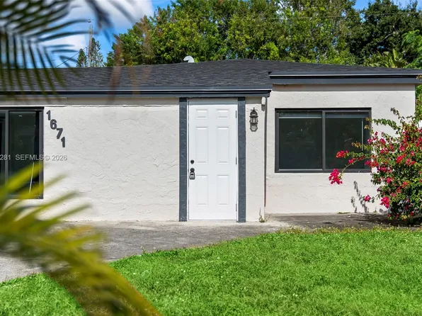 1671 NE 174th St, North Miami Beach, FL 33162