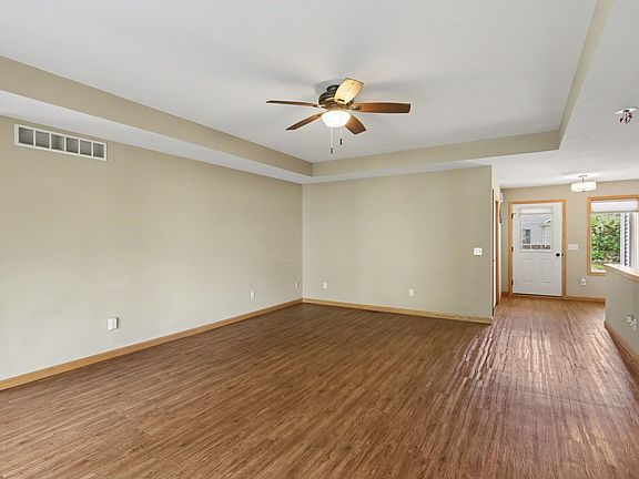 3rd image of 219 Morning Meadow Way S