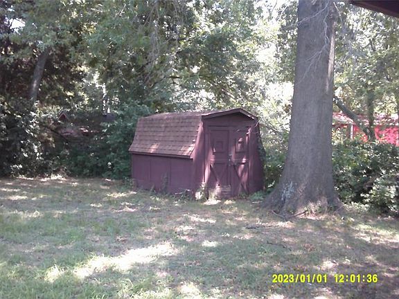 5th image of 523 N Patchin Ave