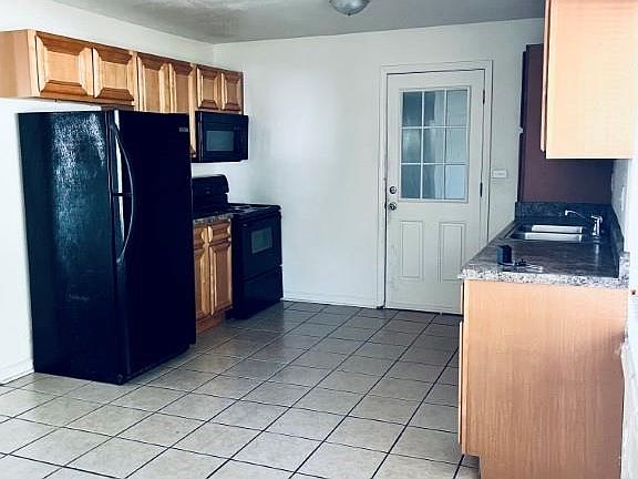 5th image of 7816 E 108th Cir