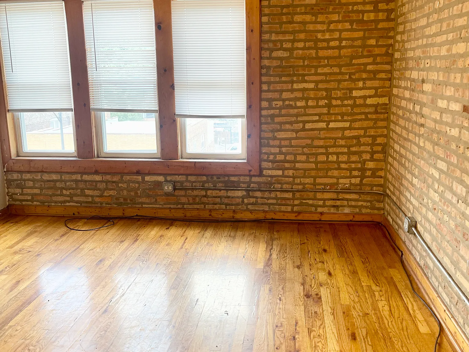 2 bed, 750 sqft, $1,400 — Photo 4