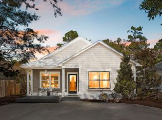 66 W Georgie St, Santa Rosa Beach, FL 32459