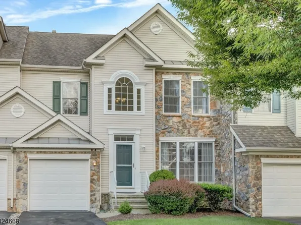 18 Mountain View Dr, Woodland Park, NJ 07424