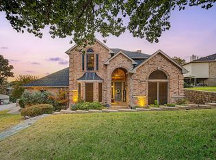 102 Dame Pattie Dr, Rockwall, TX 75032
