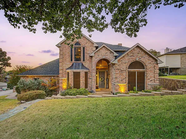 102 Dame Pattie Dr, Rockwall, TX 75032