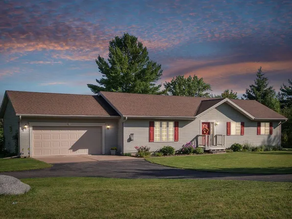 2105 Lindstrom Dr, Ashland, WI 54806