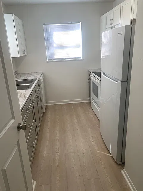 1514 Wilmont Avenue - 1514d-Wilmont — Photo 3